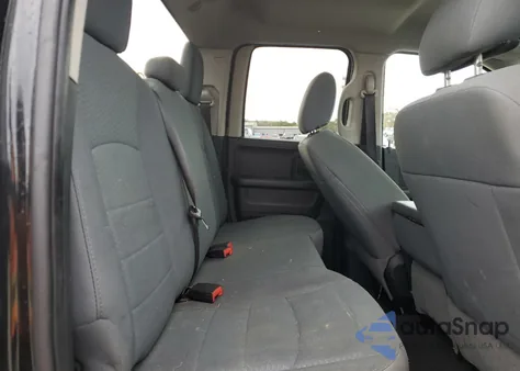 2018 Ram 1500 St z USA, uszkodzony, nr VIN 1C6RR7FT7JS121483